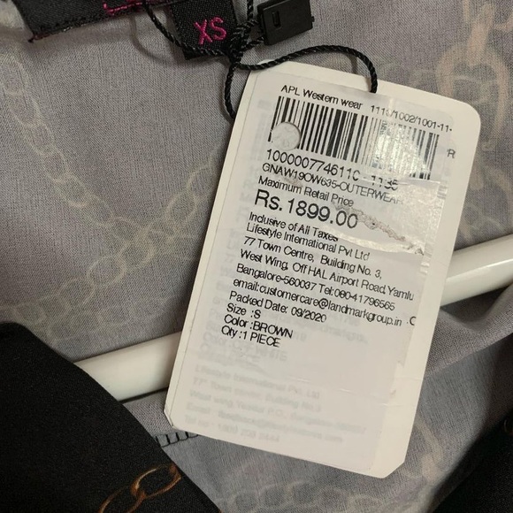 Chain print jacket *Fixed Price* - Picture 4 of 5